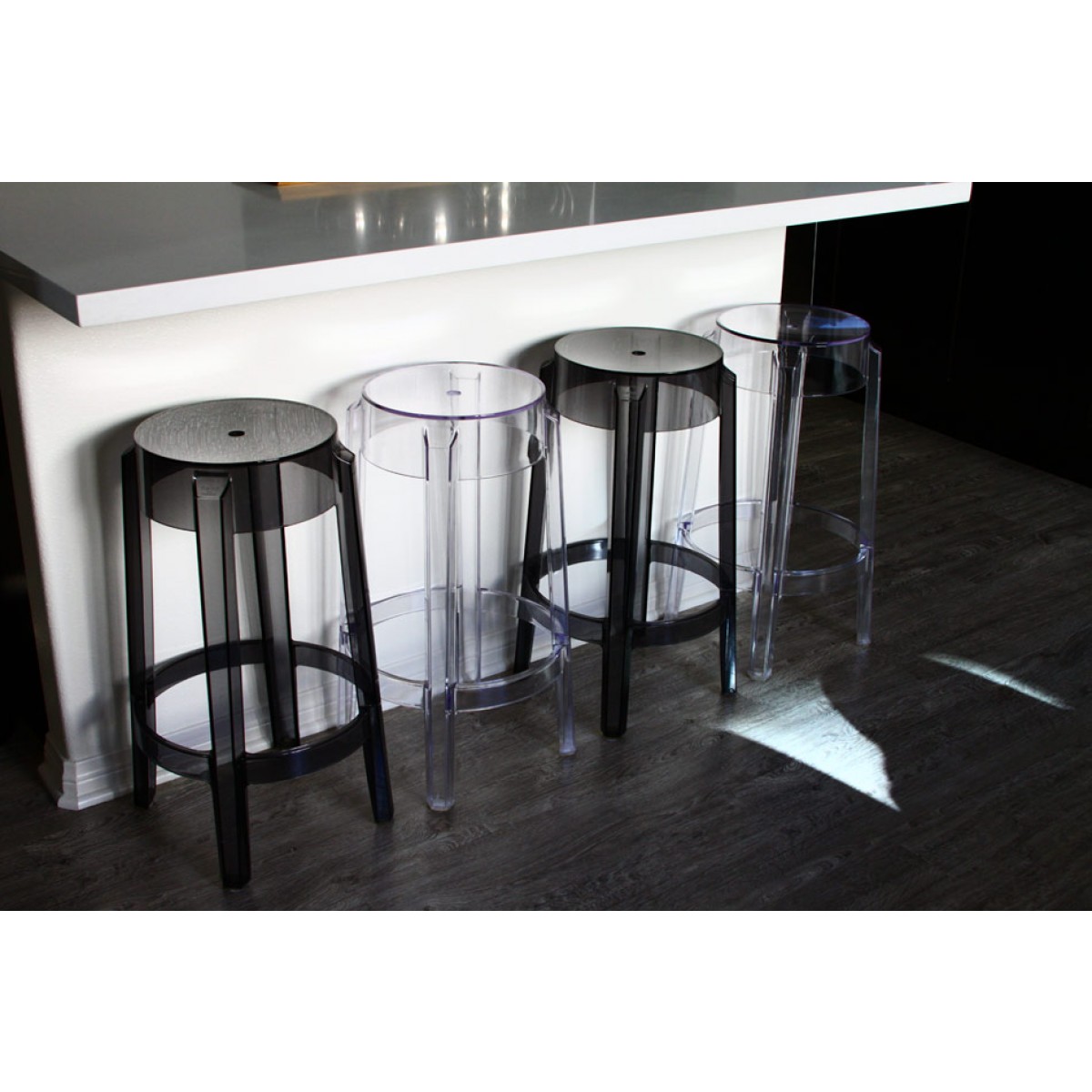 Set of 2 Transparent Modern Crystal Backless Bar Stool in Clear 
