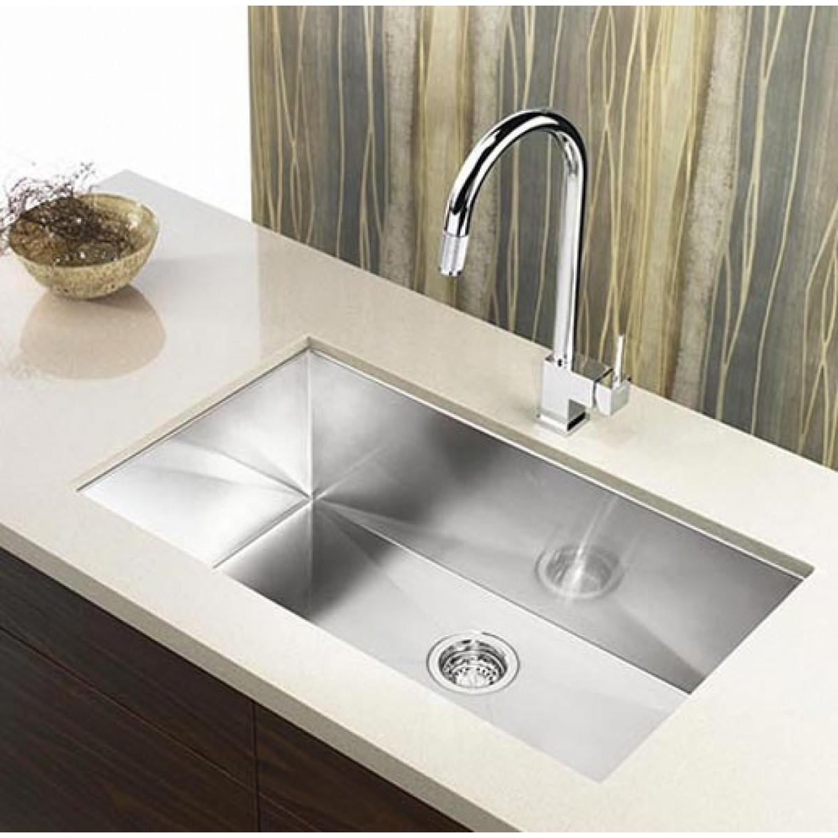 30 Inch Stainless Steel Undermount Single Bowl Kitchen Sink